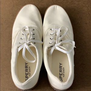 Men’s canvas Sperry top-siders size 10.5 in cream